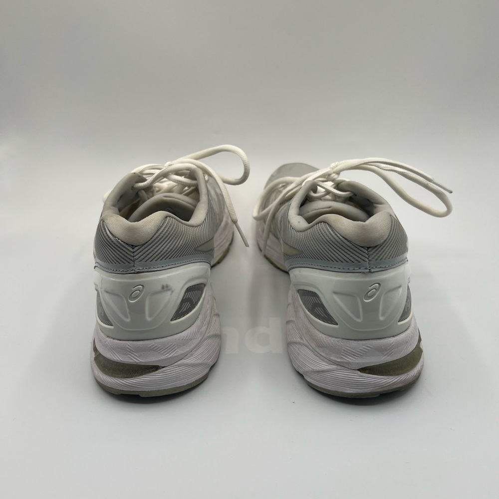 🏃‍♀️ ASICS Gel-Nimbus Running Shoes | Women’s US 10 | Gray | Cushioned Comfort - Picture 3 of 12